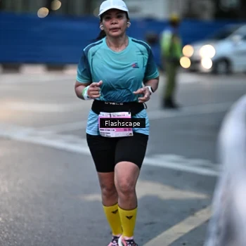 Runner Photo 8910875