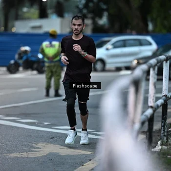 Runner Photo 8910880
