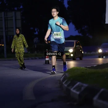Runner Photo 8910916