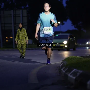 Runner Photo 8910929