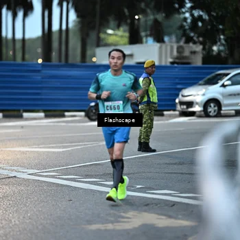 Runner Photo 8910948