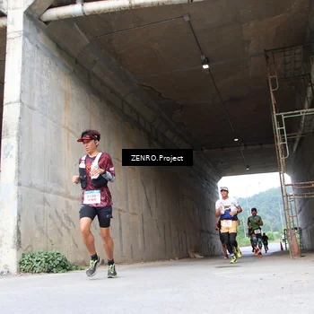 Runner Photo 8910949