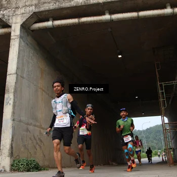 Runner Photo 8910954