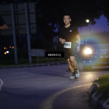 Runner Photo 8910955