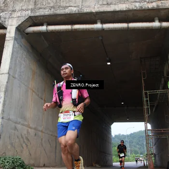 Runner Photo 8910995