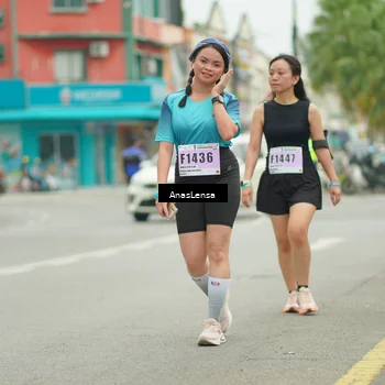 Runner Photo 8911017