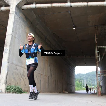 Runner Photo 8911024