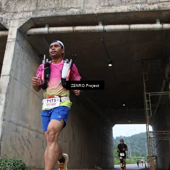 Runner Photo 8911026