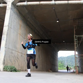 Runner Photo 8911033