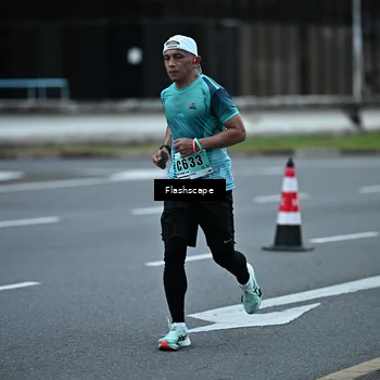 Runner Photo 8911045