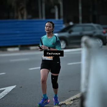 Runner Photo 8911062