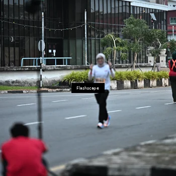 Runner Photo 8911078