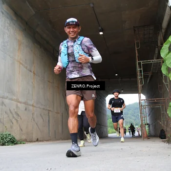Runner Photo 8911080