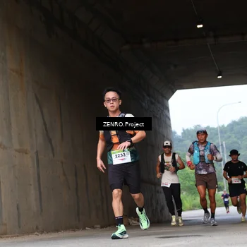 Runner Photo 8911095