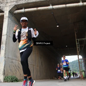 Runner Photo 8911138
