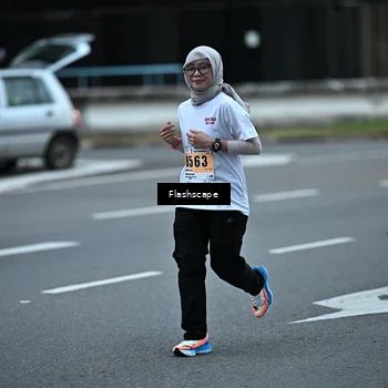 Runner Photo 8911161