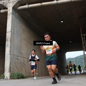 Runner Photo 8911171