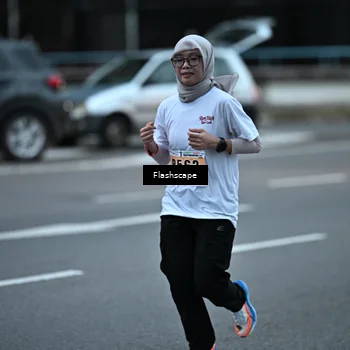 Runner Photo 8911186