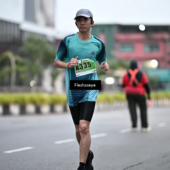 Runner Photo 8911243