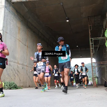 Runner Photo 8911250
