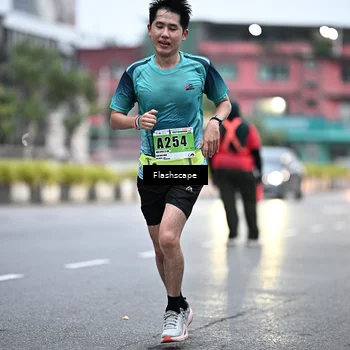 Runner Photo 8911269