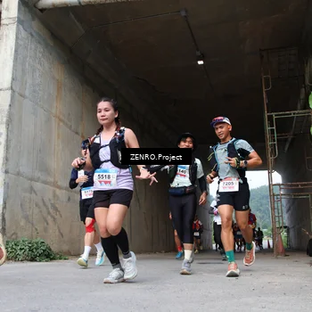 Runner Photo 8911277