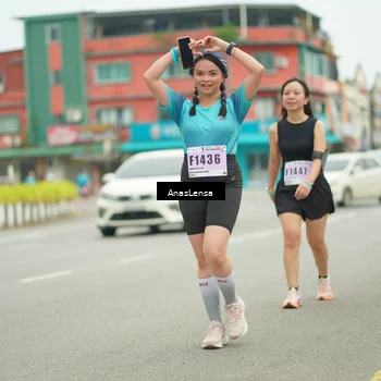 Runner Photo 8911280