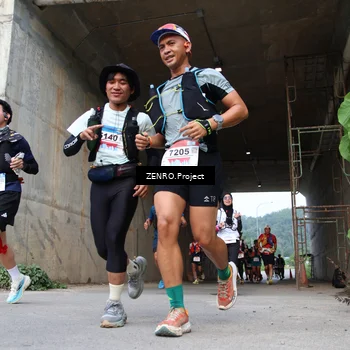 Runner Photo 8911284
