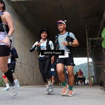 Runner Photo 8911301