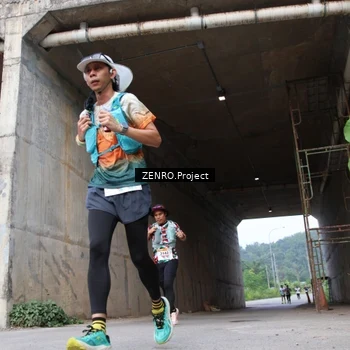 Runner Photo 8911380