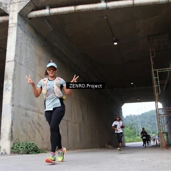Runner Photo 8911417