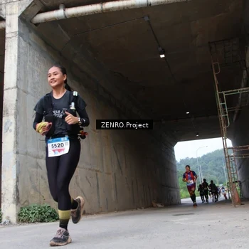Runner Photo 8911430