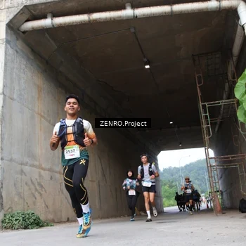 Runner Photo 8911470