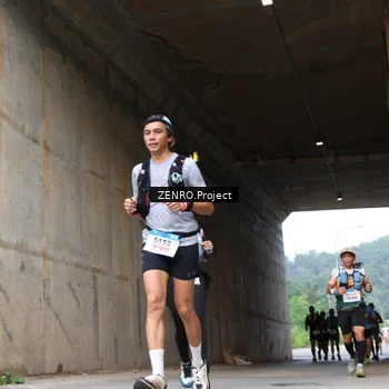 Runner Photo 8911487
