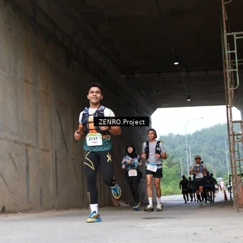 Runner Photo 8911547