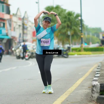Runner Photo 8911630
