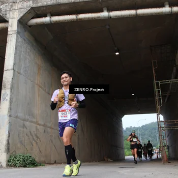 Runner Photo 8911636