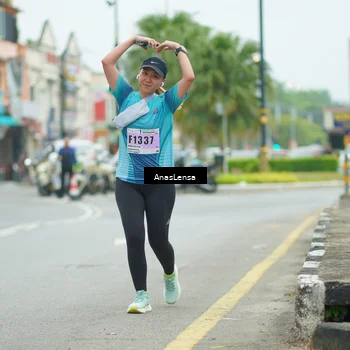 Runner Photo 8911651