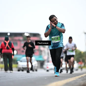 Runner Photo 8911660