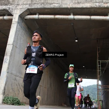 Runner Photo 8911662