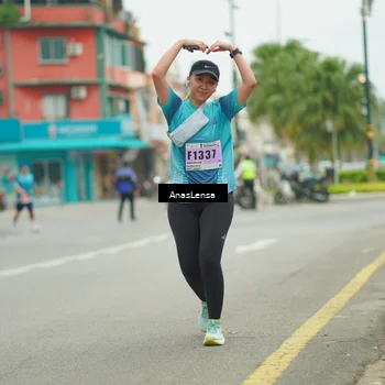 Runner Photo 8911667