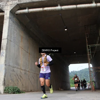 Runner Photo 8911670