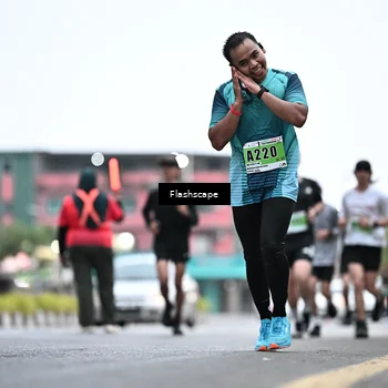 Runner Photo 8911682
