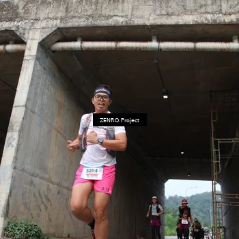 Runner Photo 8911688