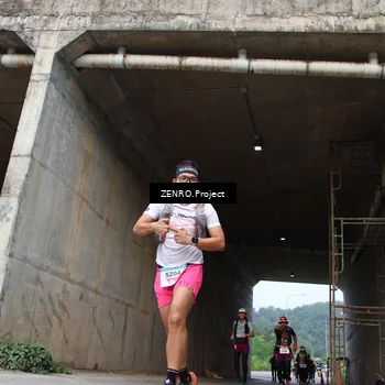 Runner Photo 8911691
