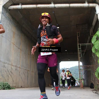 Runner Photo 8911692