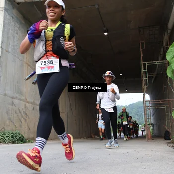 Runner Photo 8911726