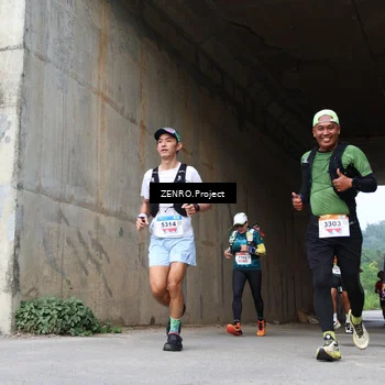Runner Photo 8911746