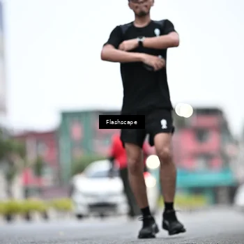 Runner Photo 8911758