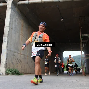 Runner Photo 8911794